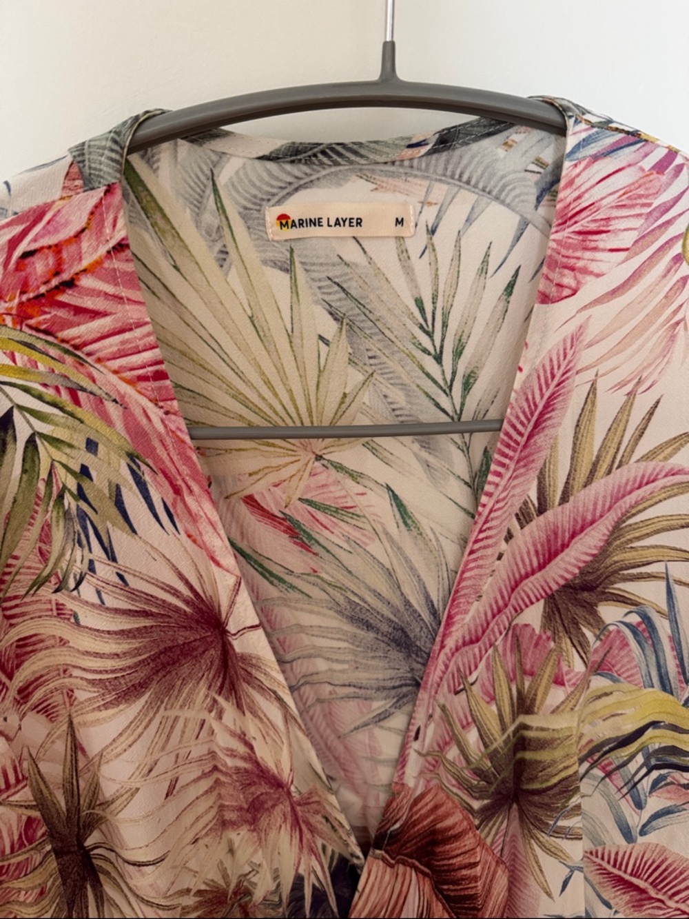 Marine Layer Emlyn Midi Wrap Dress Tropical Palm Leaves M Medium - Picture 3 of 6